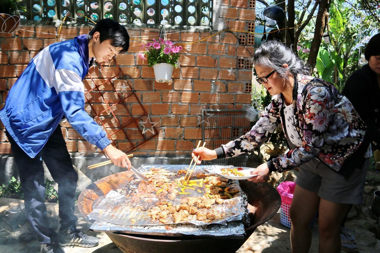 De Daisy Villa Homestay Dalat Exterior foto